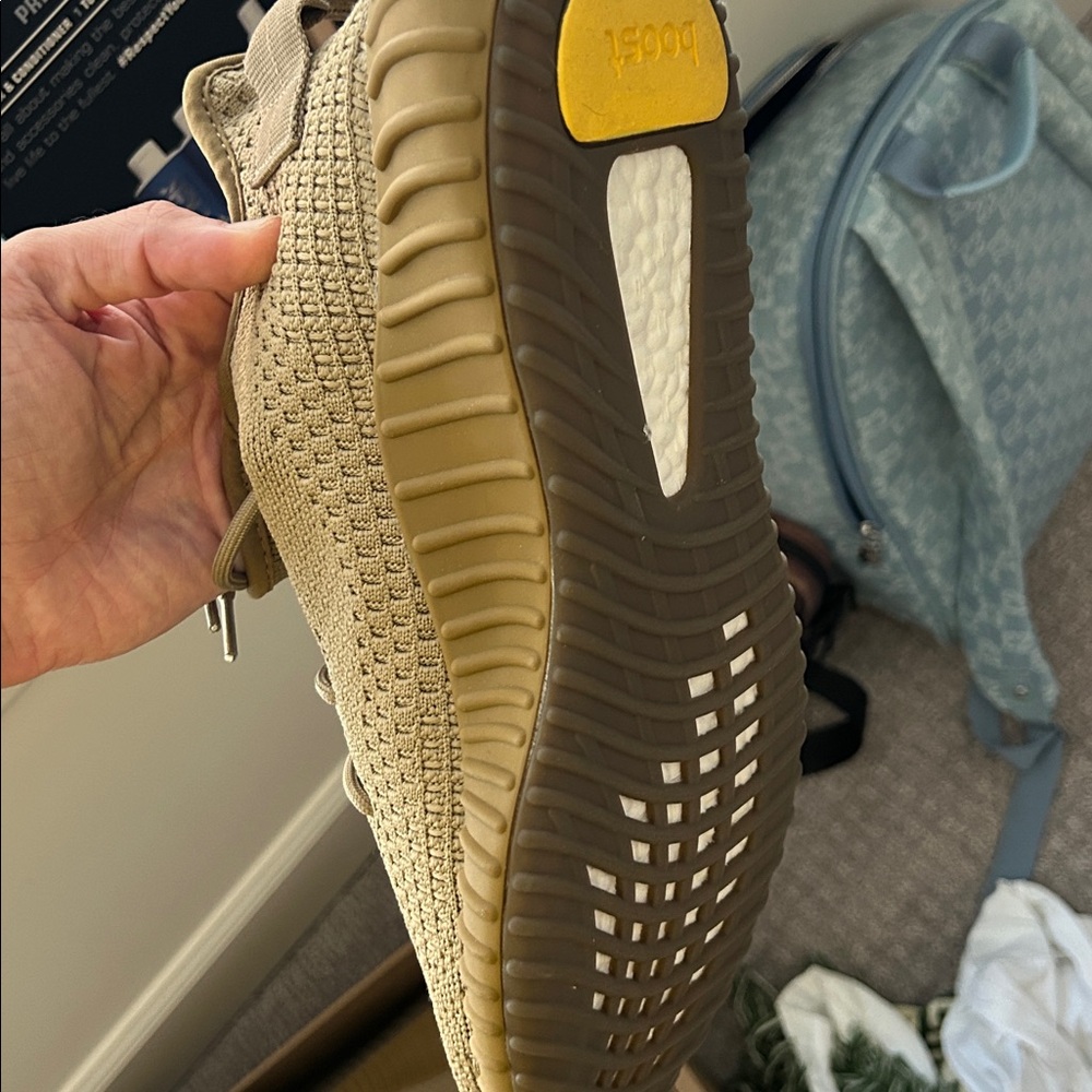 Yeezy 350 size 12 (fits 11/11.5) “Earth” Colorway - Picture 3 of 3